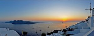 santorini al tramonto (ph cc)