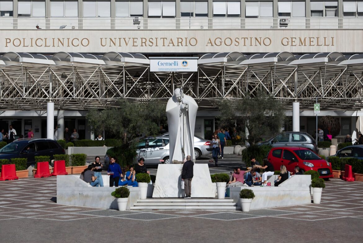 ospedale gemelli roma ph press