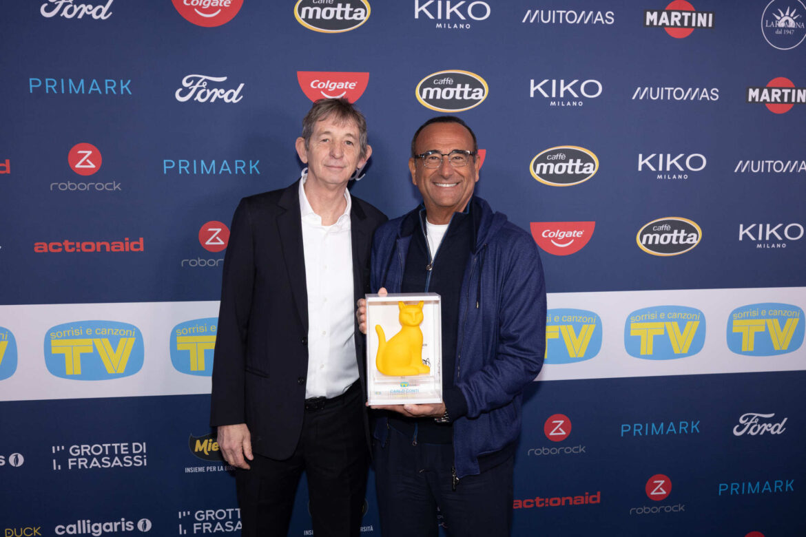 carlo conti e aldo vitali consegna del telegatto