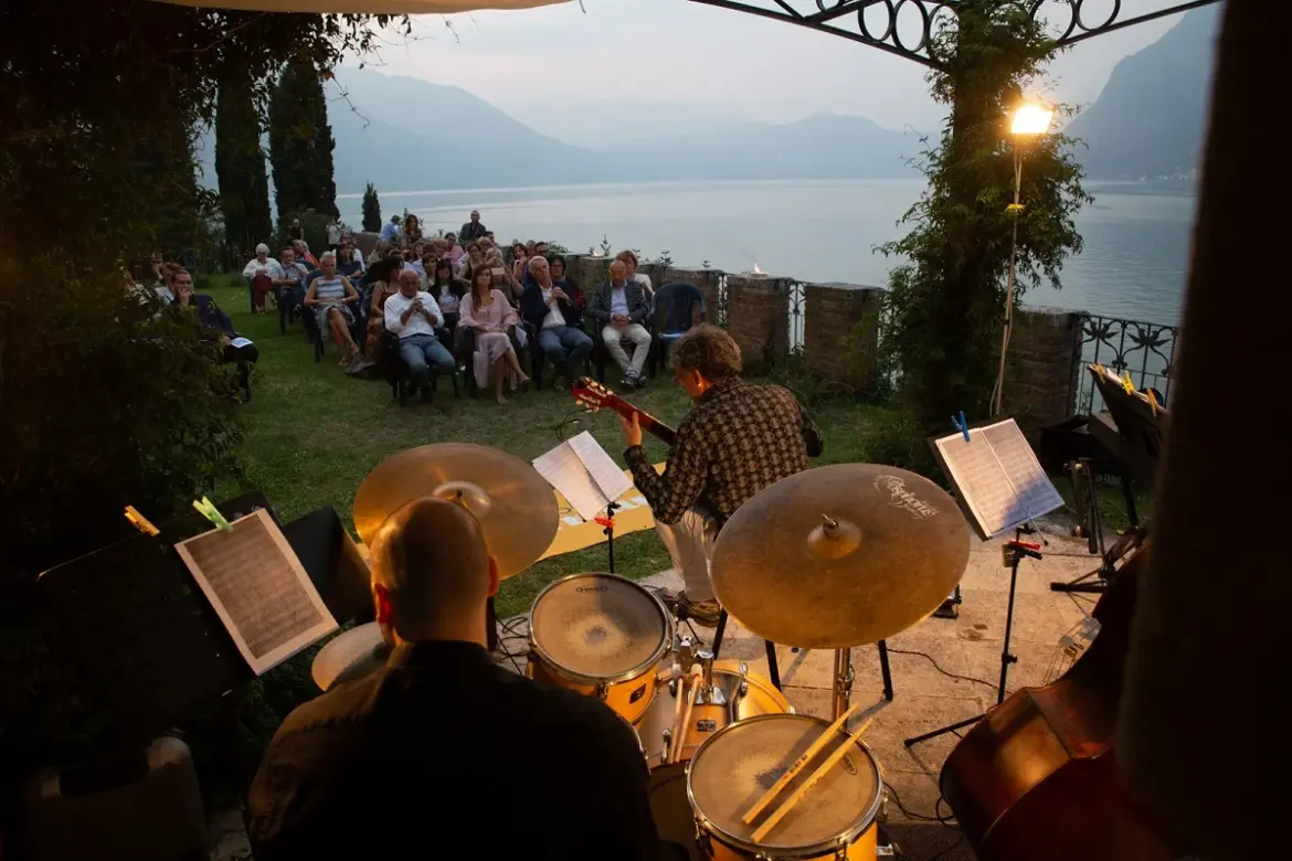 onde musicali lago iseo ph web