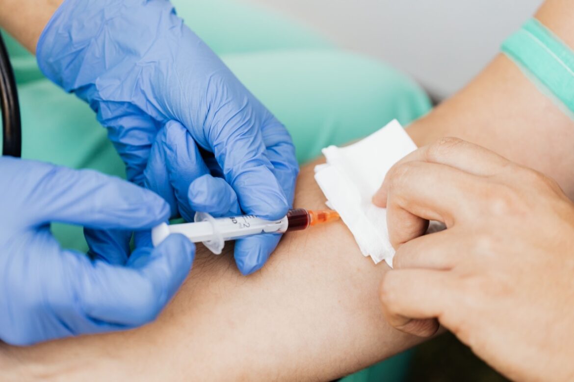 Prelievo del sangue ph Pexels