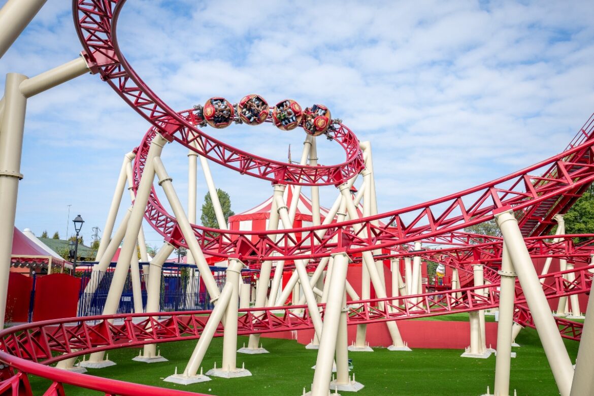 Leolandia coaster Reveяsum ph press